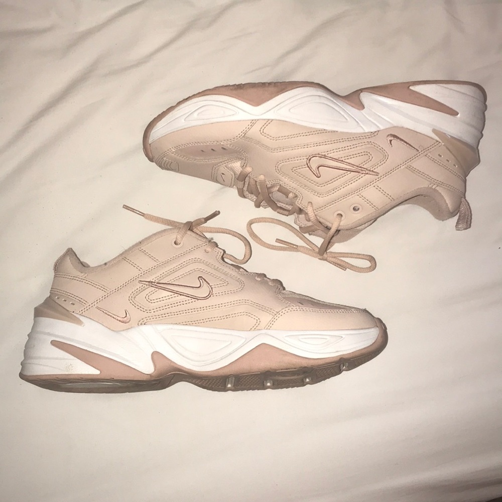 Nike M2K Tekno